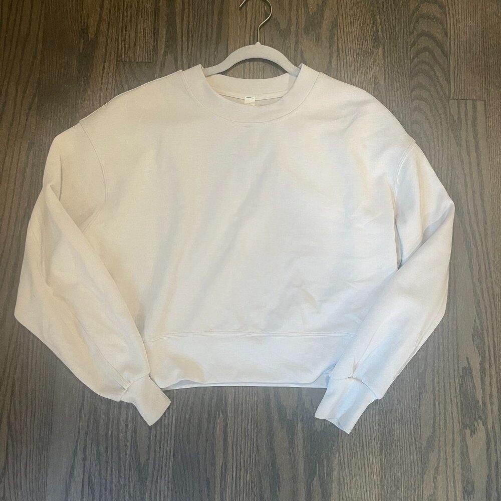 Lululemon cropped crewneck sweatshirt